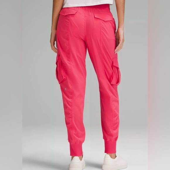 Lululemon Dance Studio Cargo Joggers - Picture 2 of 4